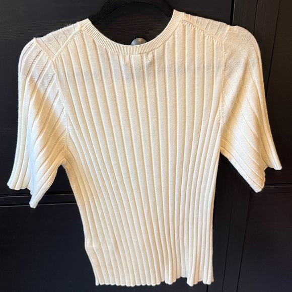 SOLD. Do not buy, already sold and will delete listing once offer expires. - Picture 4 of 4